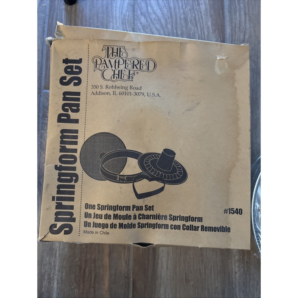 Brand New Pampered Chef Springform‎ Pan Set Still In Packaging